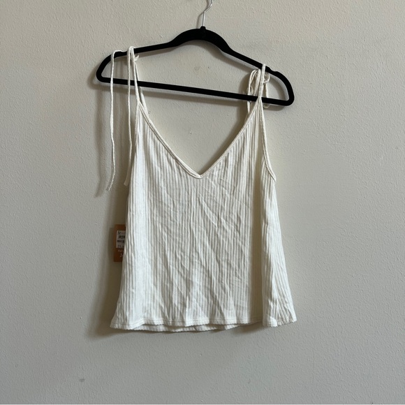 Reformation Amelia ribbed knit tank - Picture 2 of 3